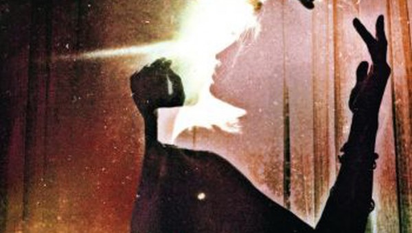 Premiere – Locust “Do Not Fear”
